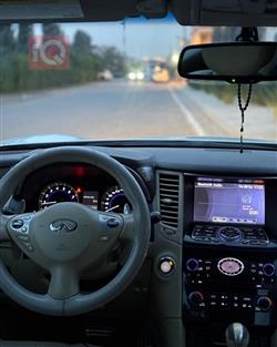 إنفينيتي QX70